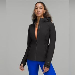 Lululemon Cross Chill Jacket RepelShell - Size 10